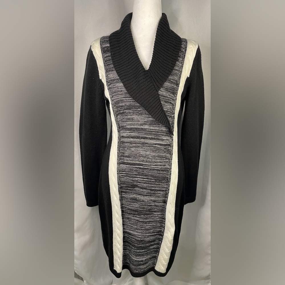 Calvin Klein Black and‎ Cream Turtleneck Sweater